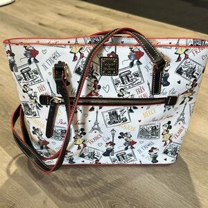 Retired print Dooney & Bourke Disney Tres Chic Tote